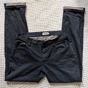 The Slim Jean in Black Over-Dye sz 34